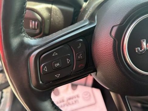 Used 2023 Jeep Wrangler Unlimited Sport AWD/4WD image 13