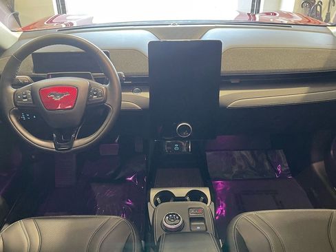 Used 2021 Ford Mustang Mach-E Premium image 30