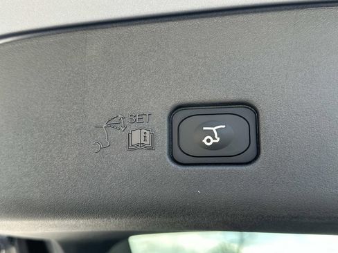 New 2026 Lincoln Nautilus Premier w/ Equipment Group 102A image 19