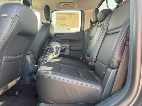 New 2026 Ford Maverick Lariat w/ Black Appearance Package AWD/4WD image 36