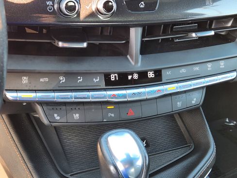 Used 2021 Cadillac CT4 Sport AWD/4WD image 21