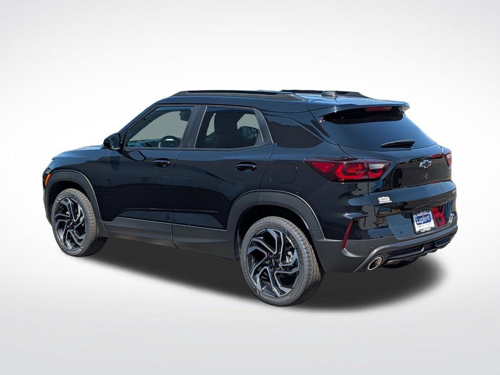 Used 2025 Chevrolet TrailBlazer RS w/ Driver Confidence Package AWD/4WD image 9