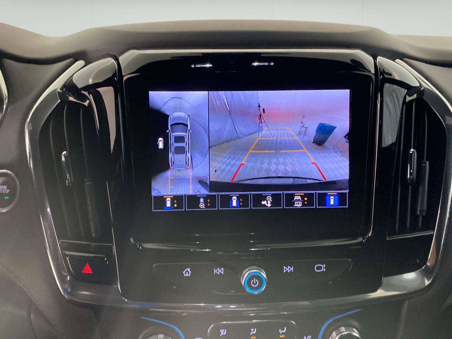 Certified 2023 Chevrolet Traverse RS FWD image 20