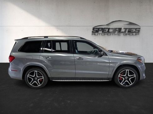 Used 2017 Mercedes-Benz GLS 550 4MATIC image 11