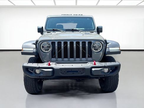Used 2021 Jeep Gladiator Rubicon AWD/4WD image 2