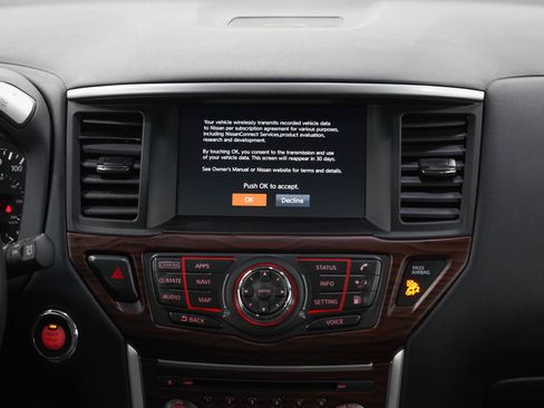 Used 2020 Nissan Pathfinder Platinum AWD/4WD image 16