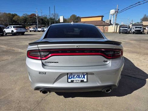 Used 2023 Dodge Charger R/T w/ Plus Group image 4