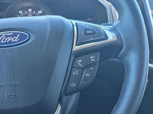 Used 2022 Ford Edge SEL AWD/4WD image 20