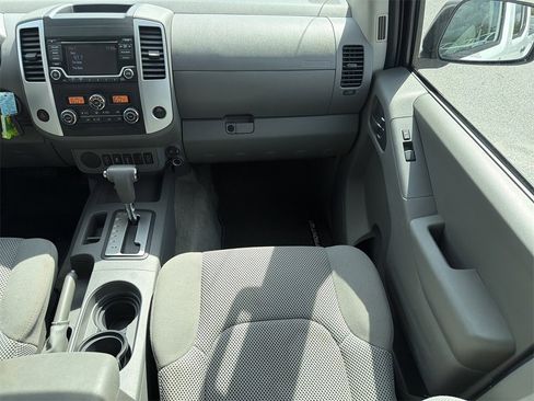 Used 2017 Nissan Frontier SV w/ SV Value Truck Package image 18