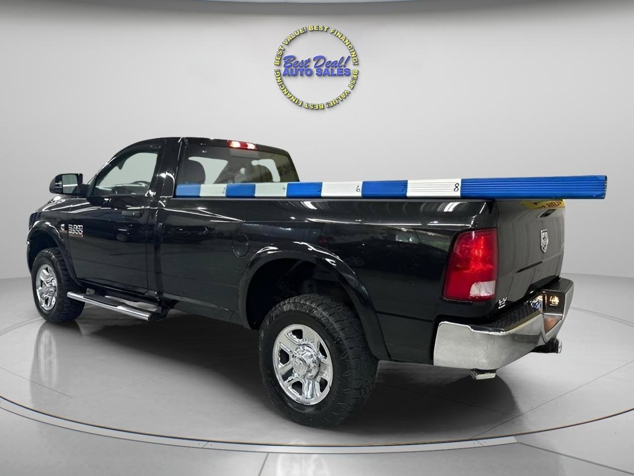 Used 2015 RAM 3500 Tradesman w/ Chrome Appearance Group AWD/4WD image 3