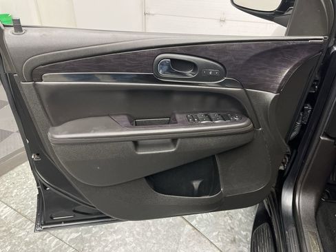 Used 2015 Buick Enclave Leather w/ Trailering Package image 7