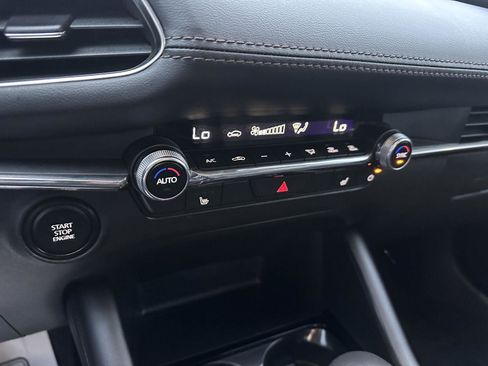 Used 2025 MAZDA MAZDA3 s image 34