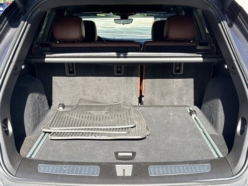 Certified 2023 Cadillac XT5 Premium Luxury w/ Technology Package FWD image 11