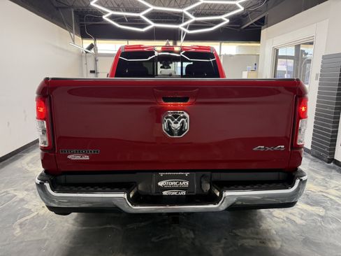 Used 2022 RAM 1500 Big Horn AWD/4WD image 4