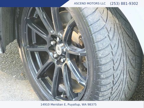 Used 2011 Subaru Legacy 3.6R Limited w/ Popular Equipment Group 2C AWD/4WD image 15