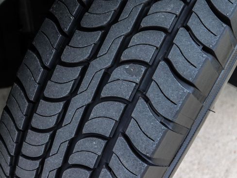 Used 2021 Chevrolet Equinox LT image 19