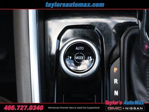 Used 2024 Chevrolet Colorado ZR2 w/ ZR2 Convenience Package III AWD/4WD image 29