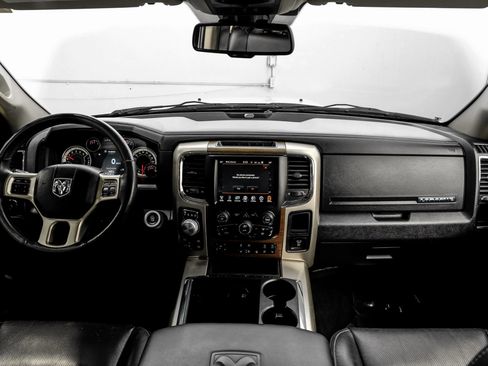 Used 2015 RAM 1500 Laramie w/ Convenience Group AWD/4WD image 20