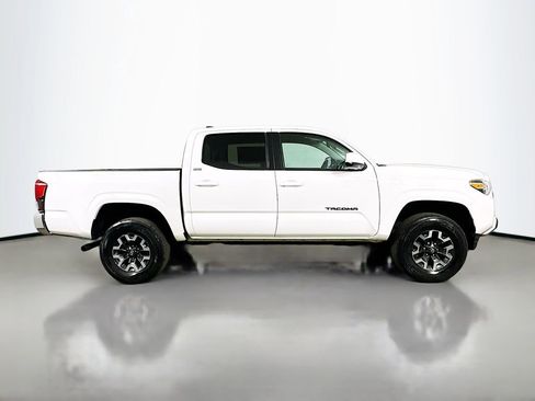 Used 2023 Toyota Tacoma SR5 RWD image 7