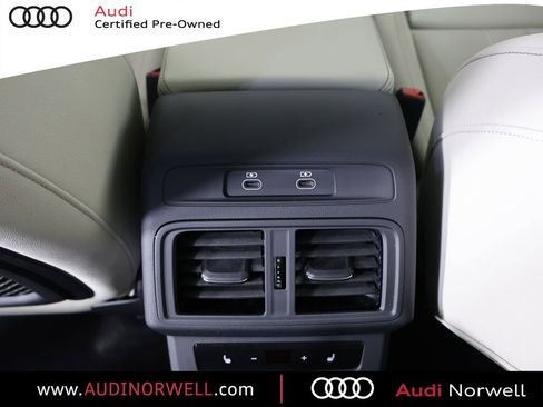 Used 2025 Audi Q5 Prestige image 25