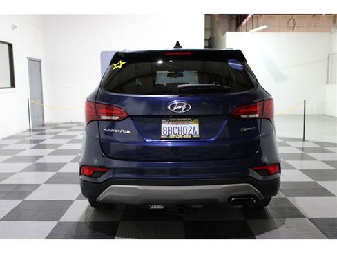 Used 2018 Hyundai Santa Fe Sport w/ 2.4L Value Package 02 image 5