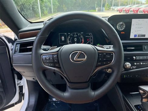 Certified 2025 Lexus ES 350 350 image 13