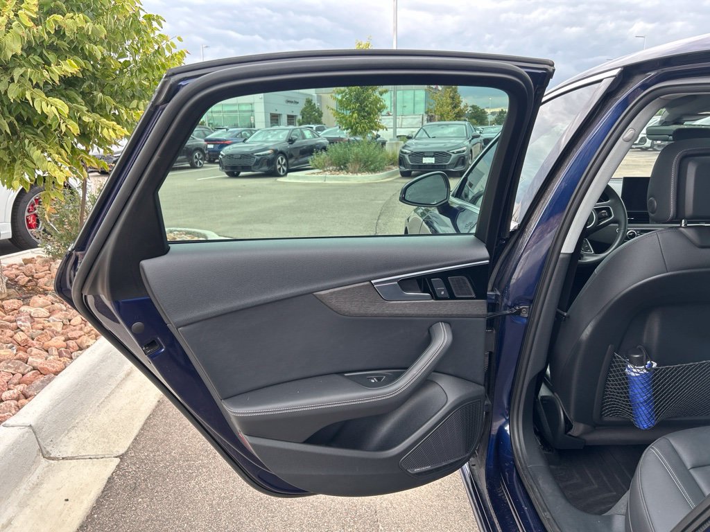 Used 2020 Audi A4 2.0T Premium Plus w/ Premium Plus Package FWD image 10