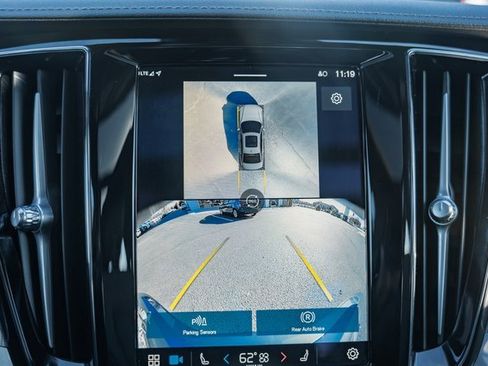 Certified 2024 Volvo S60 B5 Ultimate image 29