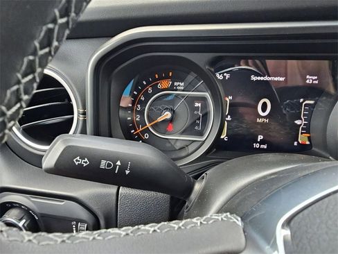 New 2025 Jeep Wrangler Sahara image 24