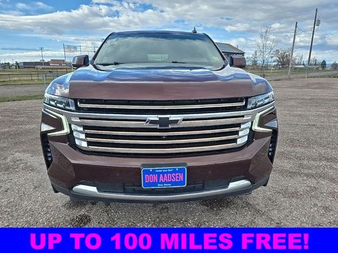 Used 2023 Chevrolet Tahoe High Country image 2