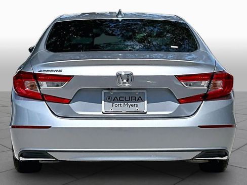 Used 2018 Honda Accord EX-L image 5