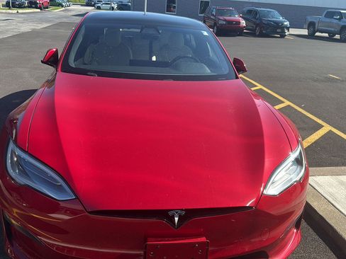 Used 2021 Tesla Model S Long Range AWD/4WD image 2