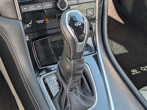 Used 2023 INFINITI Q50 Sensory image 20