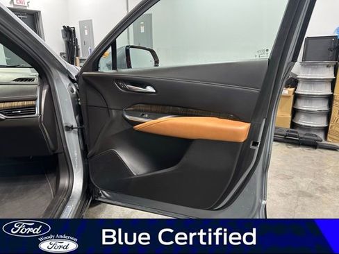 Used 2023 Cadillac XT4 Premium Luxury w/ Technology Package image 32