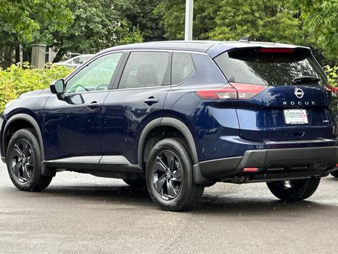 New 2026 Nissan Rogue SV AWD/4WD image 6