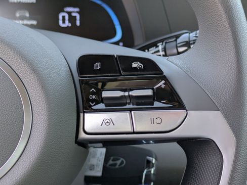 New 2026 Hyundai Elantra SE image 23