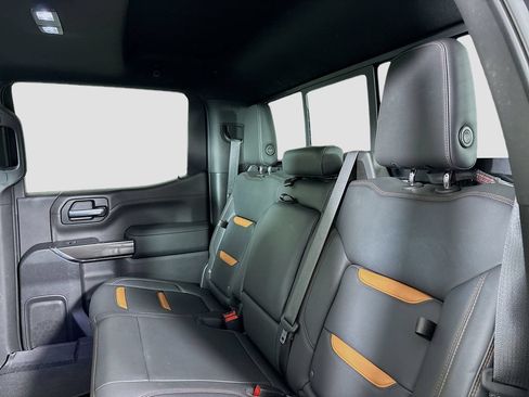 Used 2021 GMC Sierra 1500 AT4 w/ AT4 Value Package AWD/4WD image 28