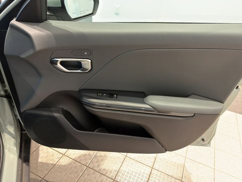 New 2026 Kia K4 EX image 24