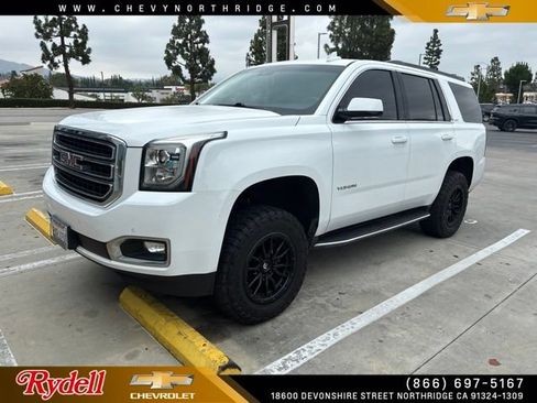 Used 2017 GMC Yukon SLT RWD image 1