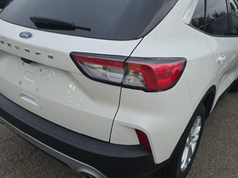 Used 2022 Ford Escape SE w/ Convenience Package image 4