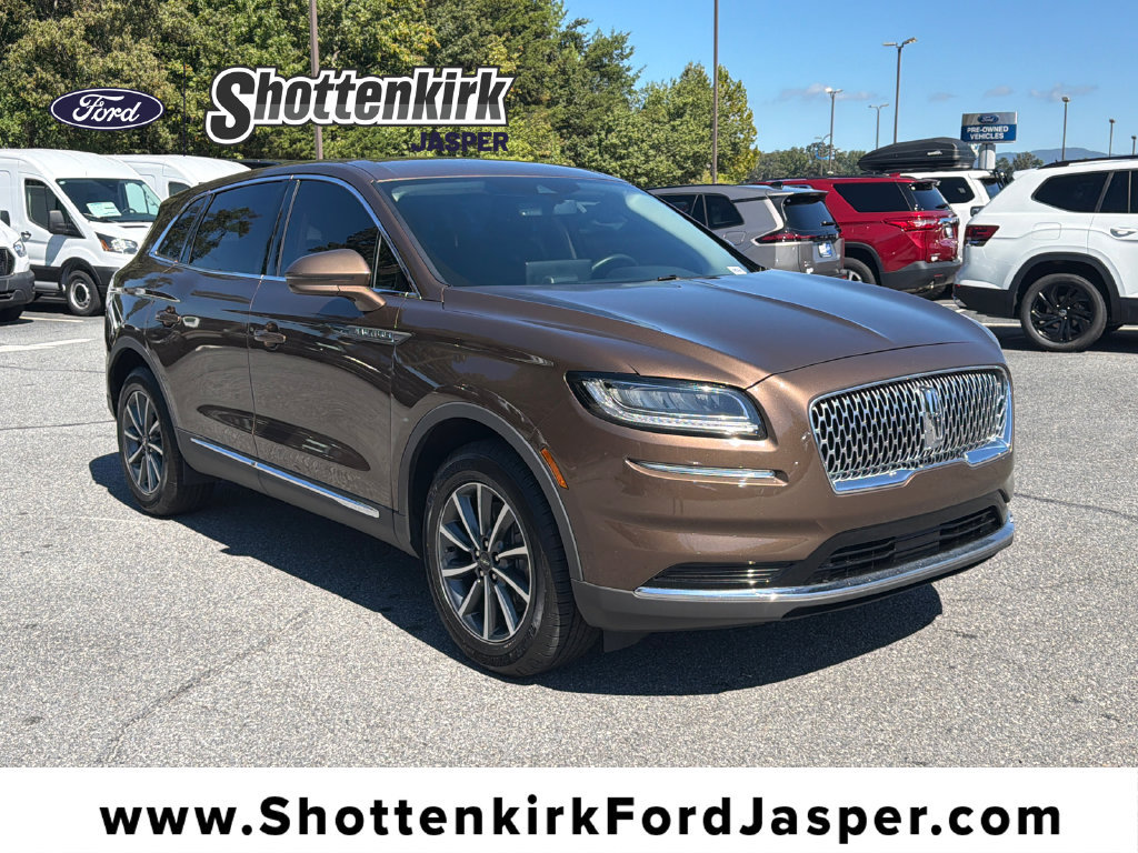 Used 2022 Lincoln Nautilus FWD image 1