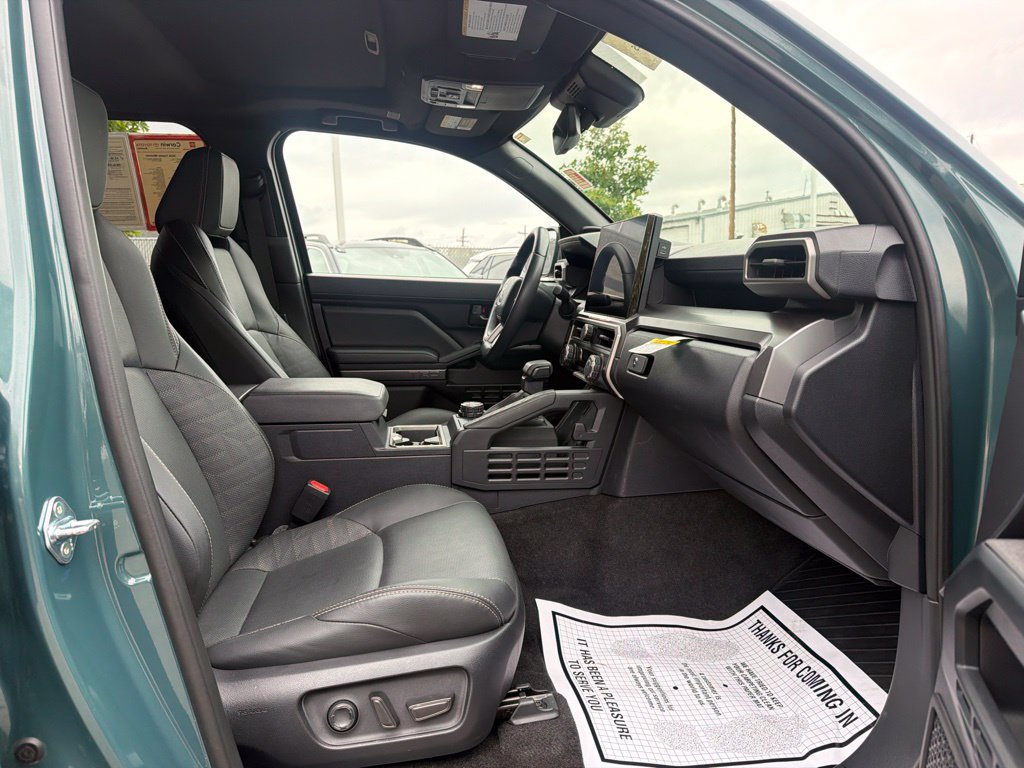 Used 2026 Toyota 4Runner TRD Off-Road Premium AWD/4WD image 11