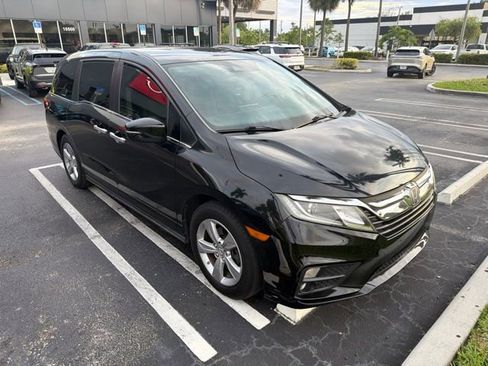 Used 2020 Honda Odyssey EX image 3