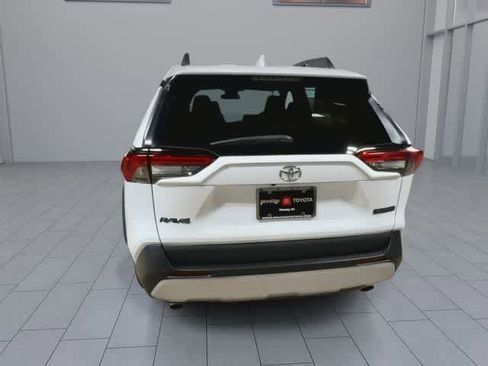 Certified 2024 Toyota RAV4 Adventure AWD/4WD image 7
