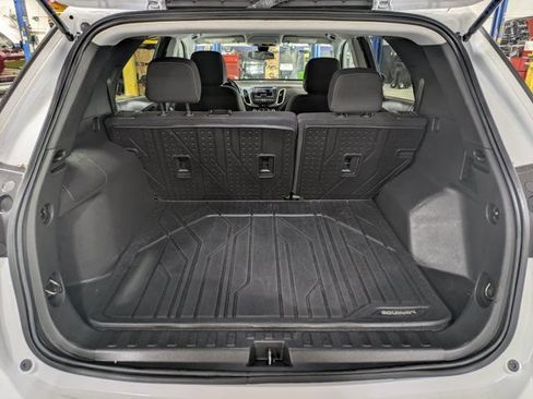 Used 2023 Chevrolet Equinox LT w/ LPO, Floor Liner Package AWD/4WD image 12