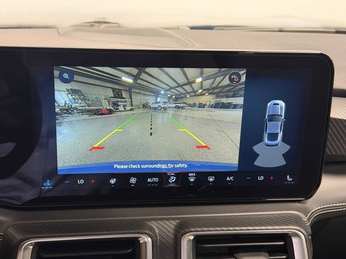 Used 2025 Ford Mustang GT Premium image 12