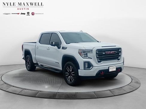 Used 2020 GMC Sierra 1500 AT4 w/ AT4 Premium Package image 2