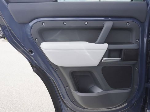 New 2025 Land Rover Defender 110 S image 28