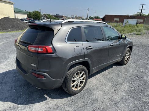Used 2015 Jeep Cherokee Latitude w/ Comfort/Convenience Group AWD/4WD image 8