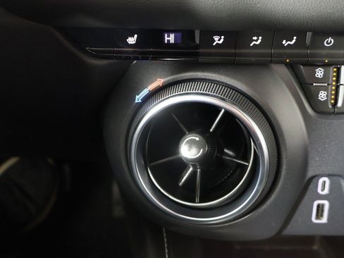 Used 2024 Chevrolet Blazer LT w/ Convenience Package image 44